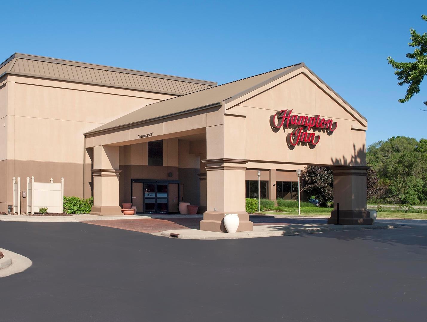 Surestay Plus Hotel By Best Western Stevensville St Joseph מראה חיצוני תמונה
