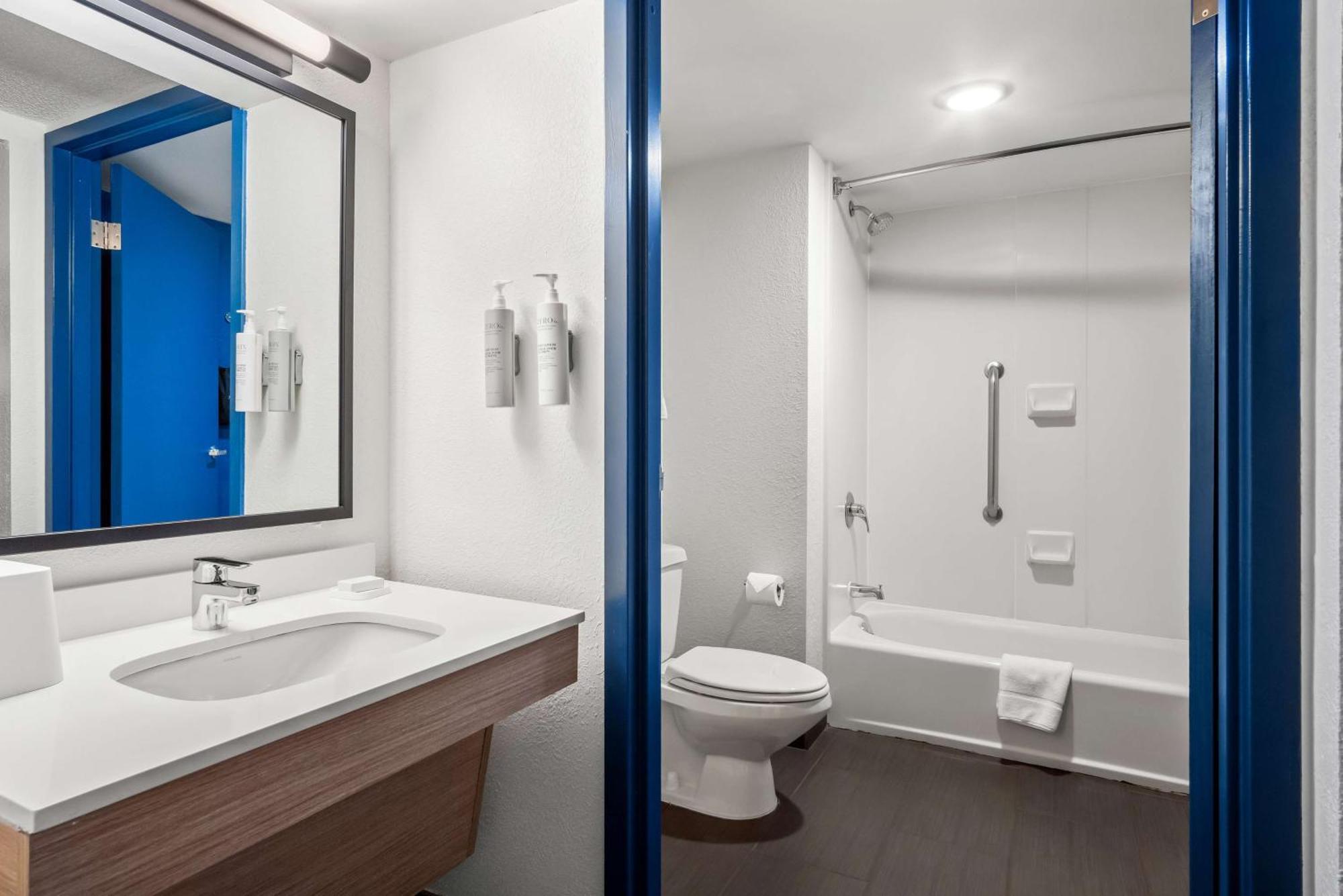 Surestay Plus Hotel By Best Western Stevensville St Joseph מראה חיצוני תמונה
