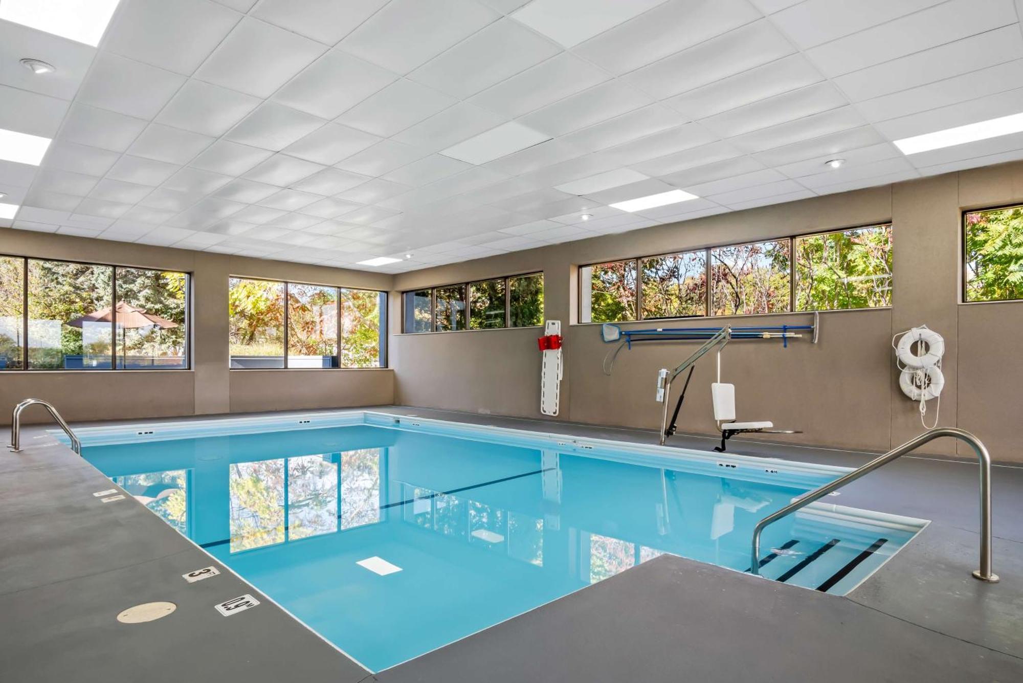 Surestay Plus Hotel By Best Western Stevensville St Joseph מראה חיצוני תמונה